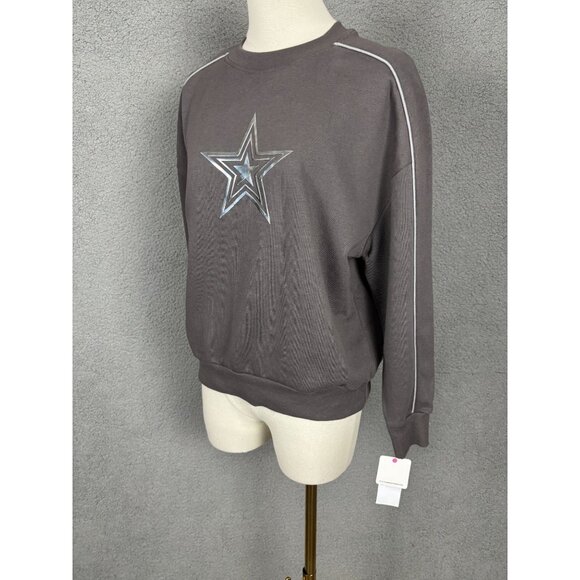 Rebellious One Women's Juniors' Star Applique Crewneck Sweatshirt Gray XS NWT's - Picture 4 of 8